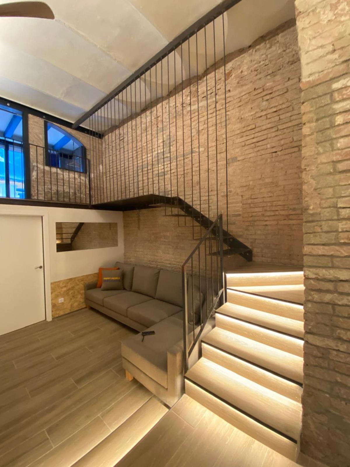 Happy People Sagrada Familia Apartments Barcelona Exterior foto